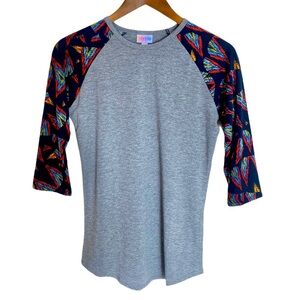 NWT LuLaRoe Randy XXS Raglan Sleeve T-Shirt Gray with Geometric Print Sleeves